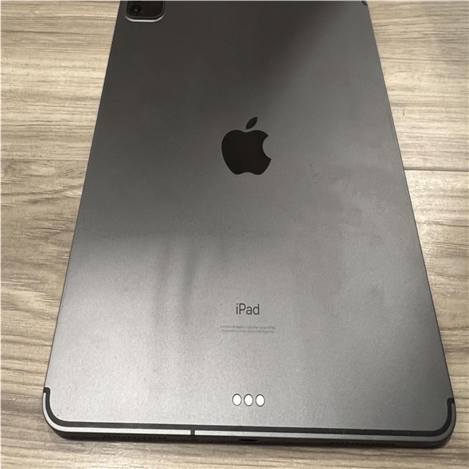 AS-IS Apple - 11-Inch iPad Pro - Latest Model - (2nd Generation) with Wi-Fi + Cellular - 128GB - Space Gray