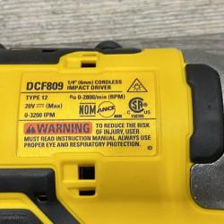 AS-IS DEWALT ATOMIC 20-Volt MAX Lithium-Ion Cordless Combo Kit