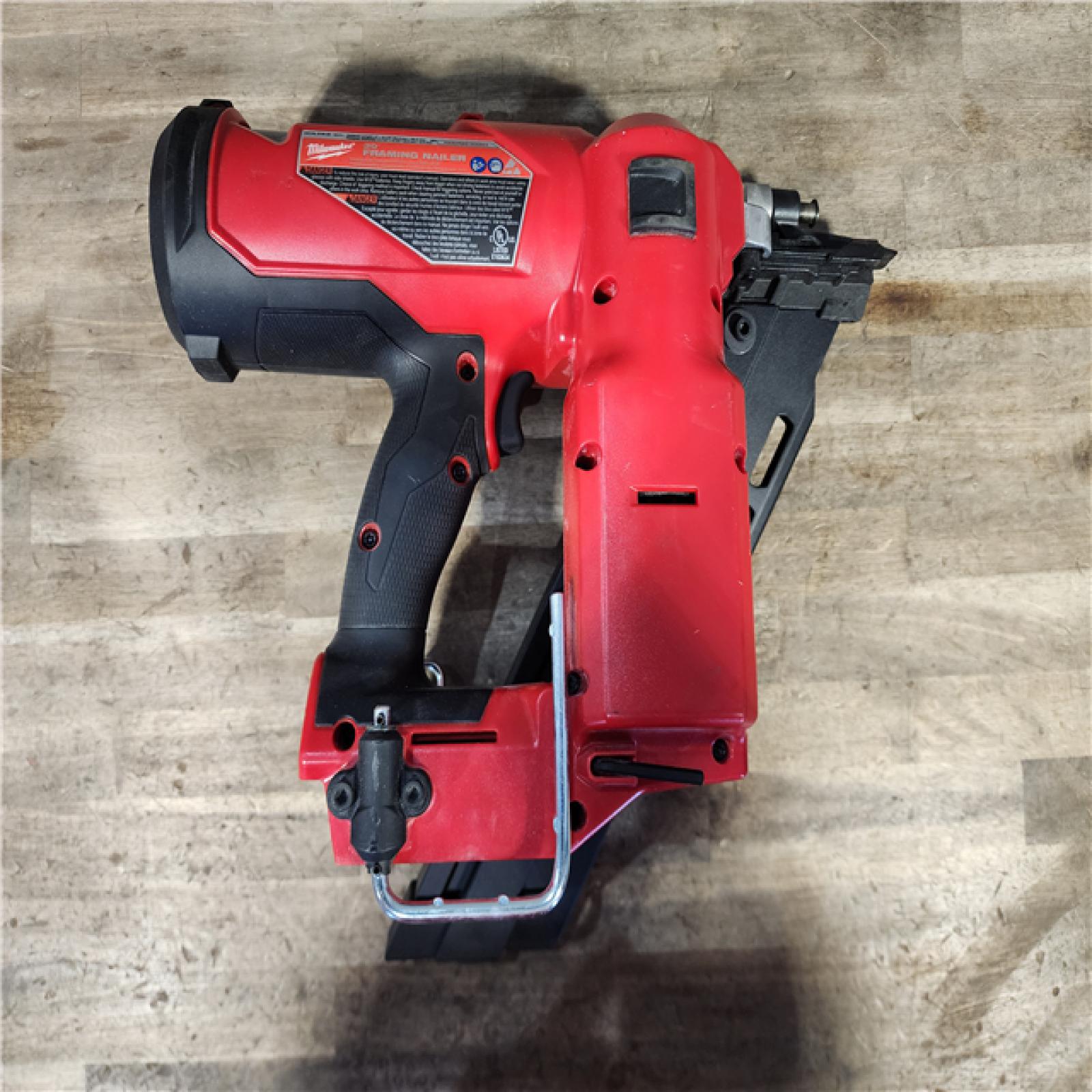 HOUSTON LOCATION - AS-IS Milwaukee M18 FUEL 30 Degree Framing Nailer (TOOL ONLY)