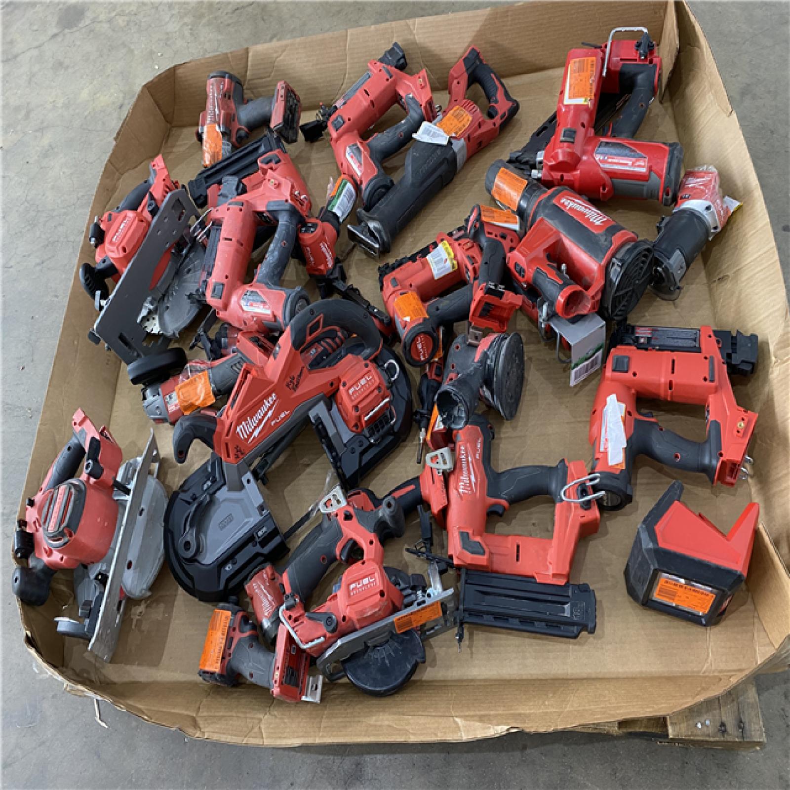 Houston Location AS IS - Tool Pallet