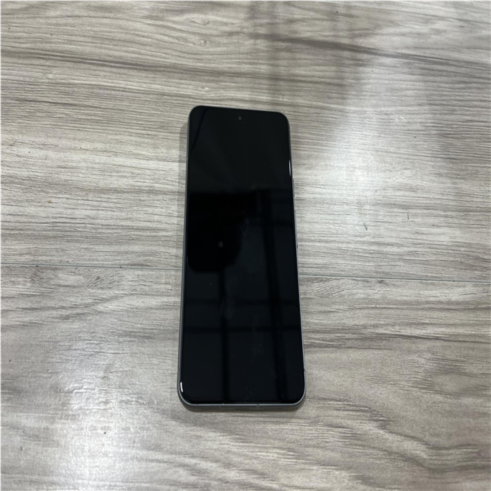 AS-IS Google Pixel 8