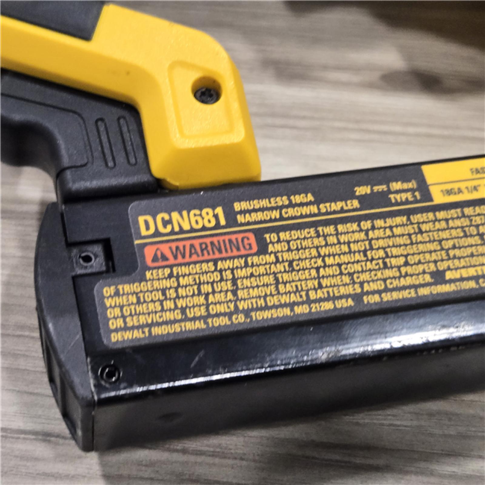 AS-IS DeWALT DCN681D1 20V MAX 18ga Cordless Brushless Narrow Crown Stapler Kit