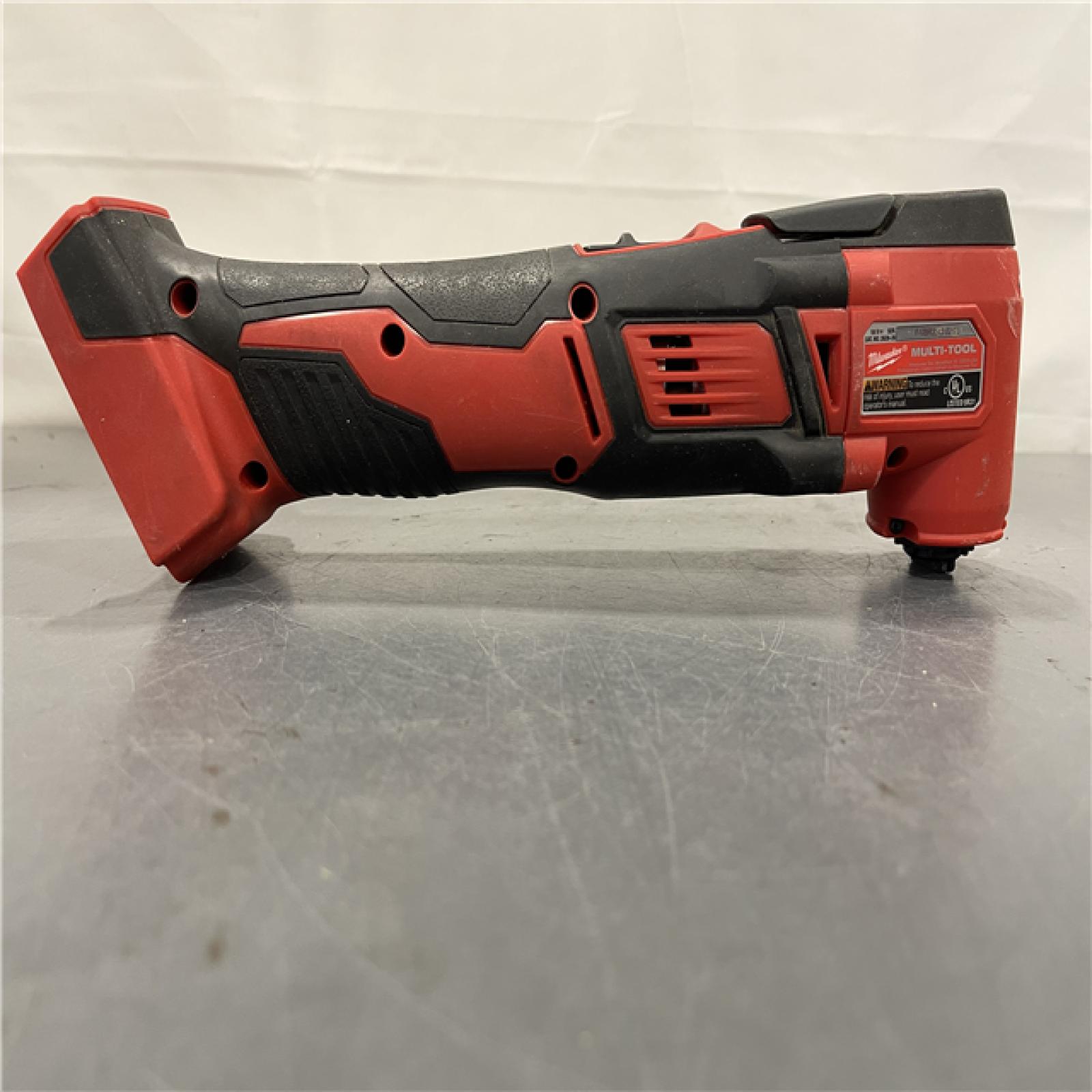AS-IS - Milwaukee M18 Lithium-Ion Cordless Multi-Tool (Tool Only)