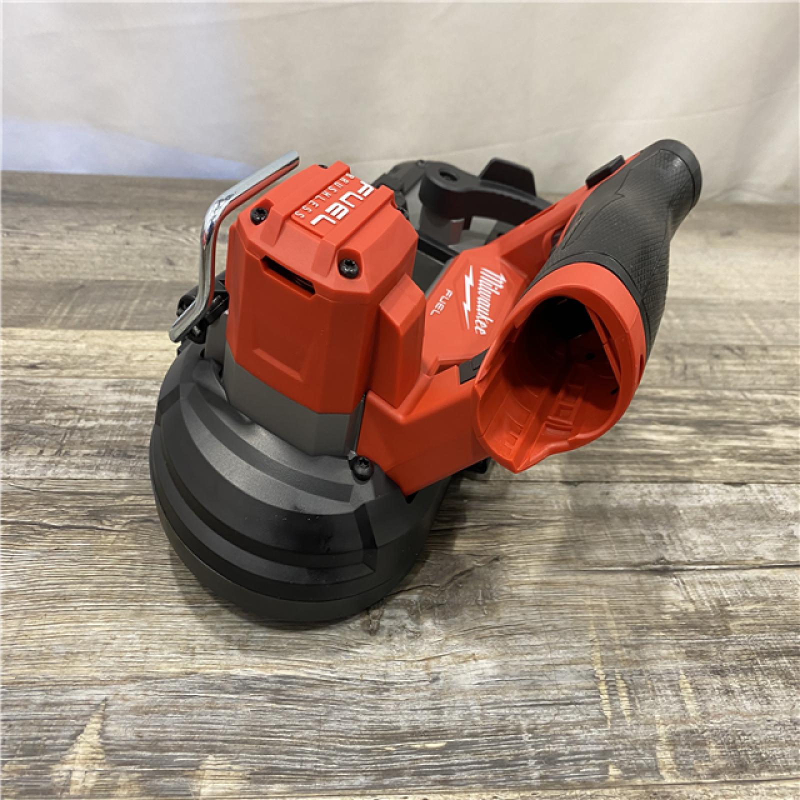 AS-IS Milwaukee FUEL 12V Lithium-Ion Cordless Compact Band Saw (Tool-Only)
