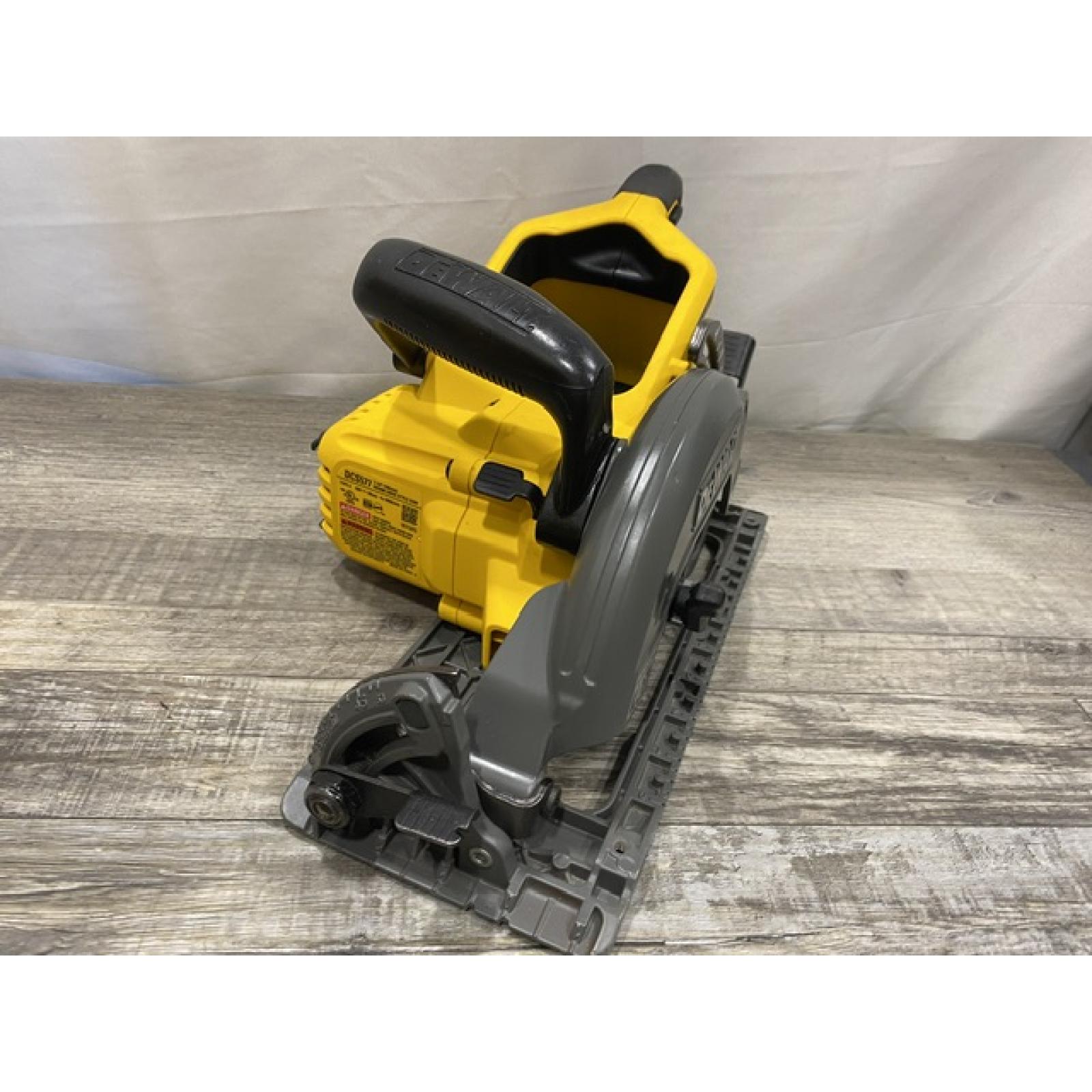 AS-IS DEWALT FLEXVOLT 60V MAX Cordless Brushless 7-1/4 in. Wormdrive Style Circular Saw (Tool Only)