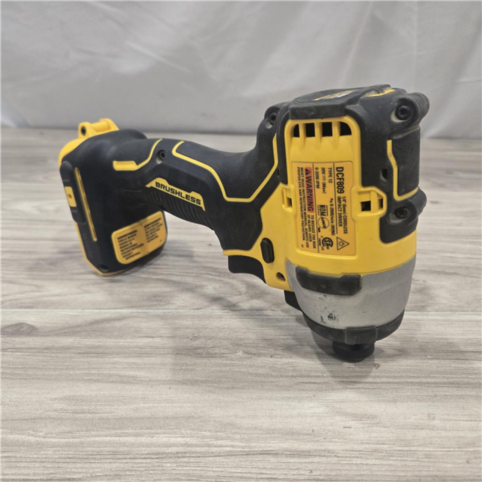 AS-IS Dewalt DCK225D2 20V MAX ATOMIC Compact Cordless Drill Driver and Impact Driver Combo Kit