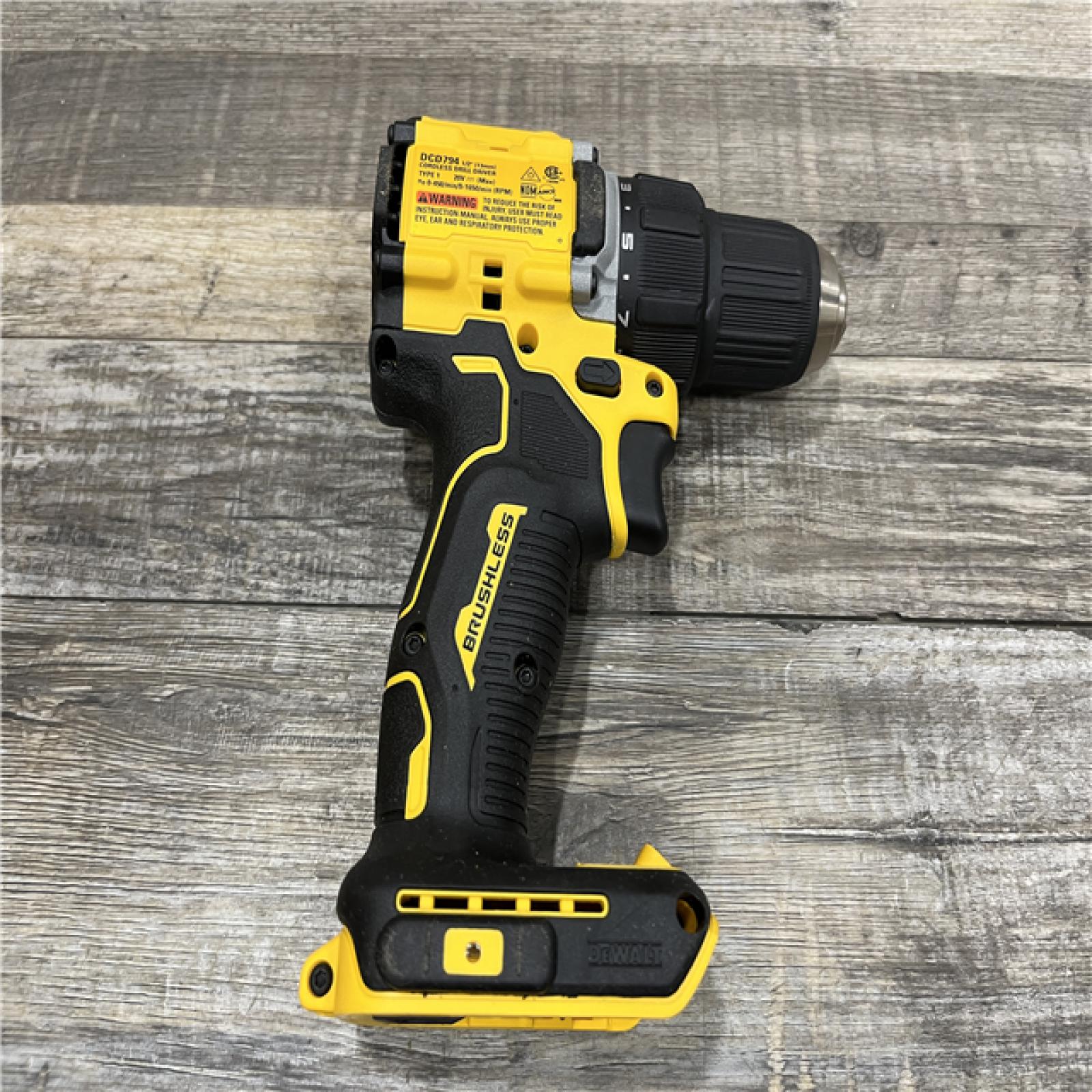 AS-IS DEWALT Atomic 20V Lithium-Ion Cordless Compact 1/2 in. Drill/Driver Kit