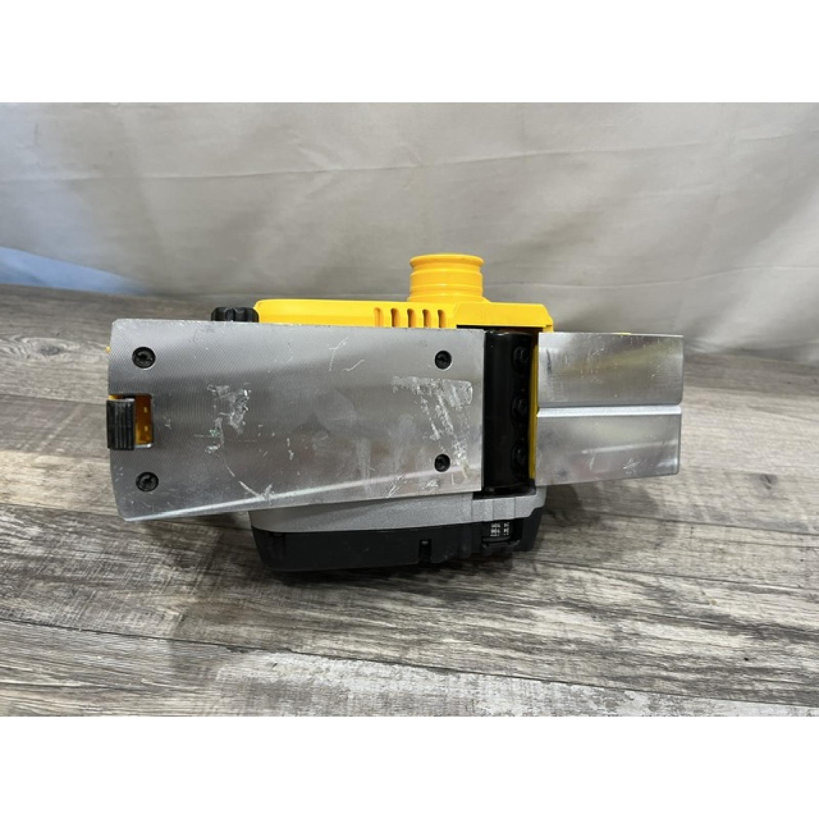 AS-IS DEWALT 20V MAX XR Cordless Brushless 3-1/4 in. Planer (Tool Only)