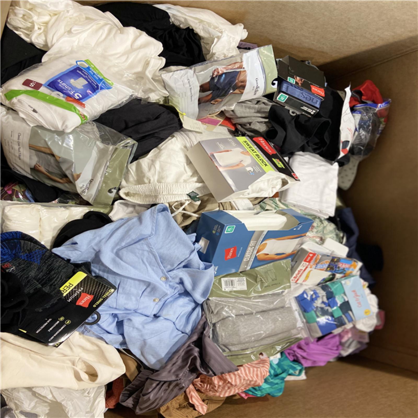 DALLAS LOCATION - BULLSEYE CLOTHING, HOME GOODS PALLET