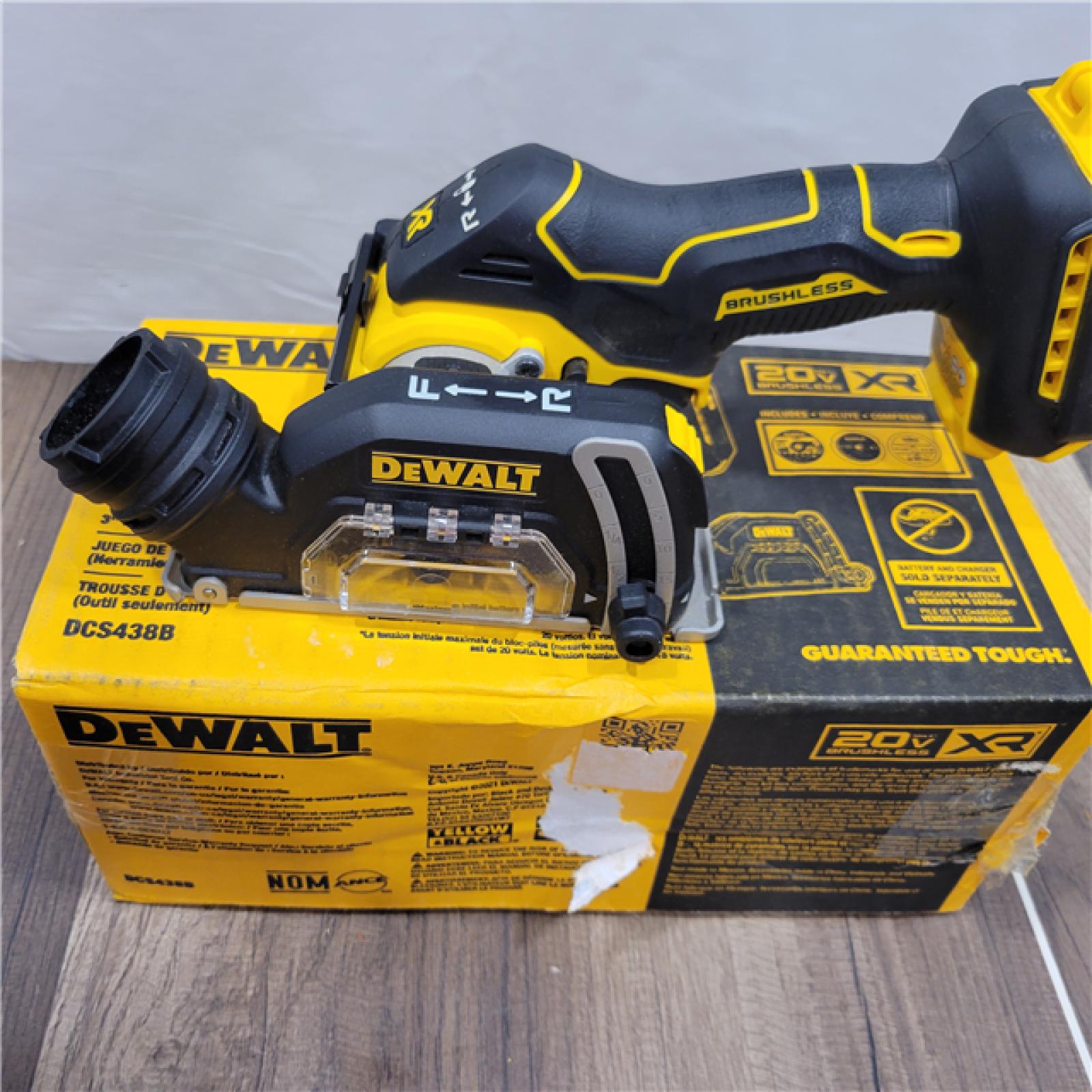 GOOD DEWALT 3in Compact Cut Off Tool Bare
