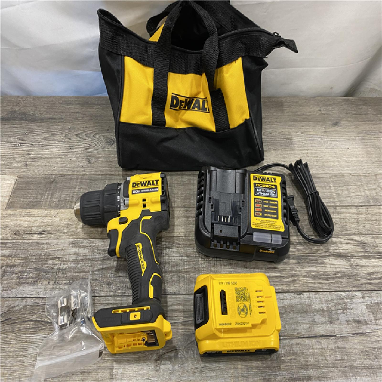 AS-IS DEWALT Atomic 20V Lithium-Ion Cordless Compact 1/2 in. Drill/Driver Kit