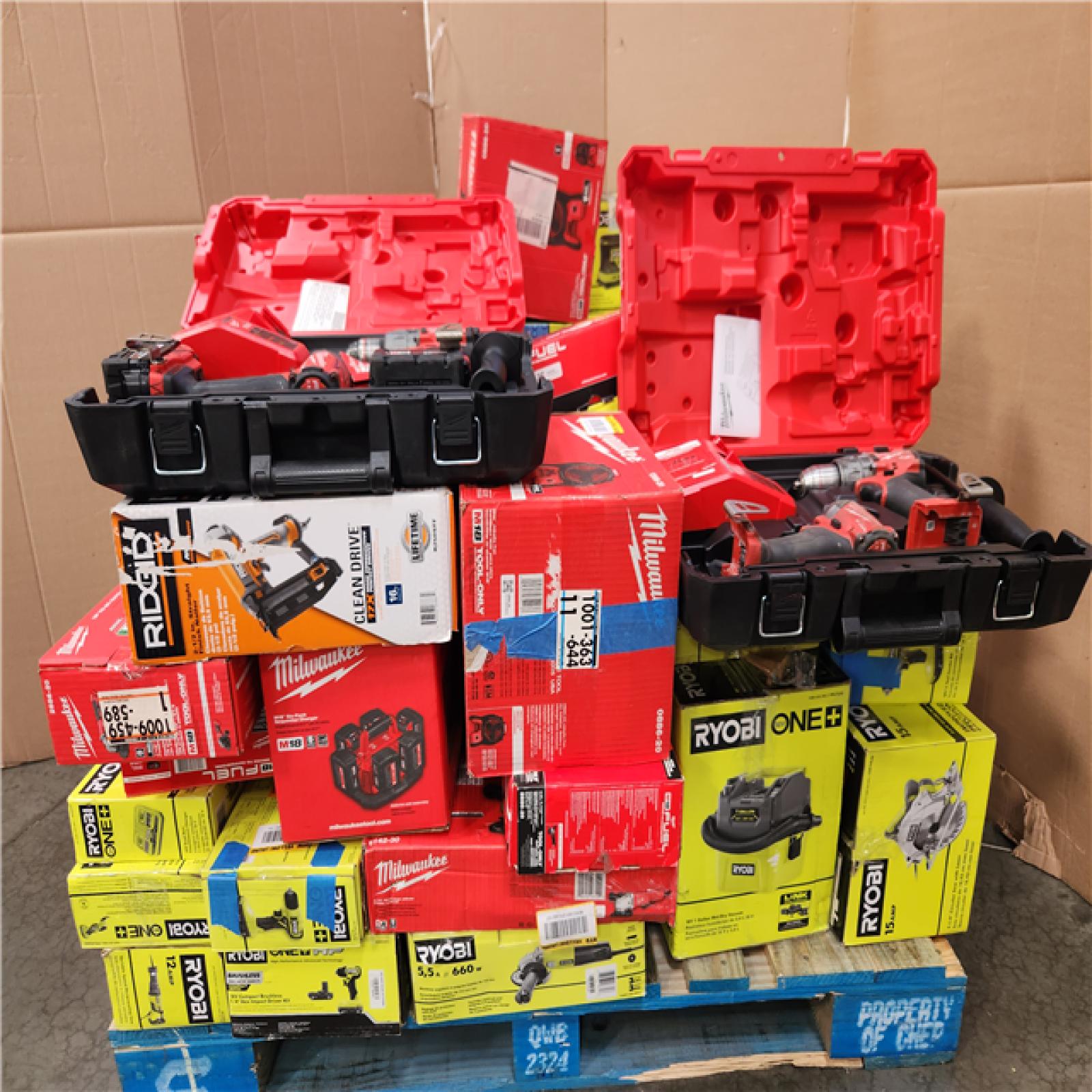 CALIFORNIA AS-IS TOOL PALLET
