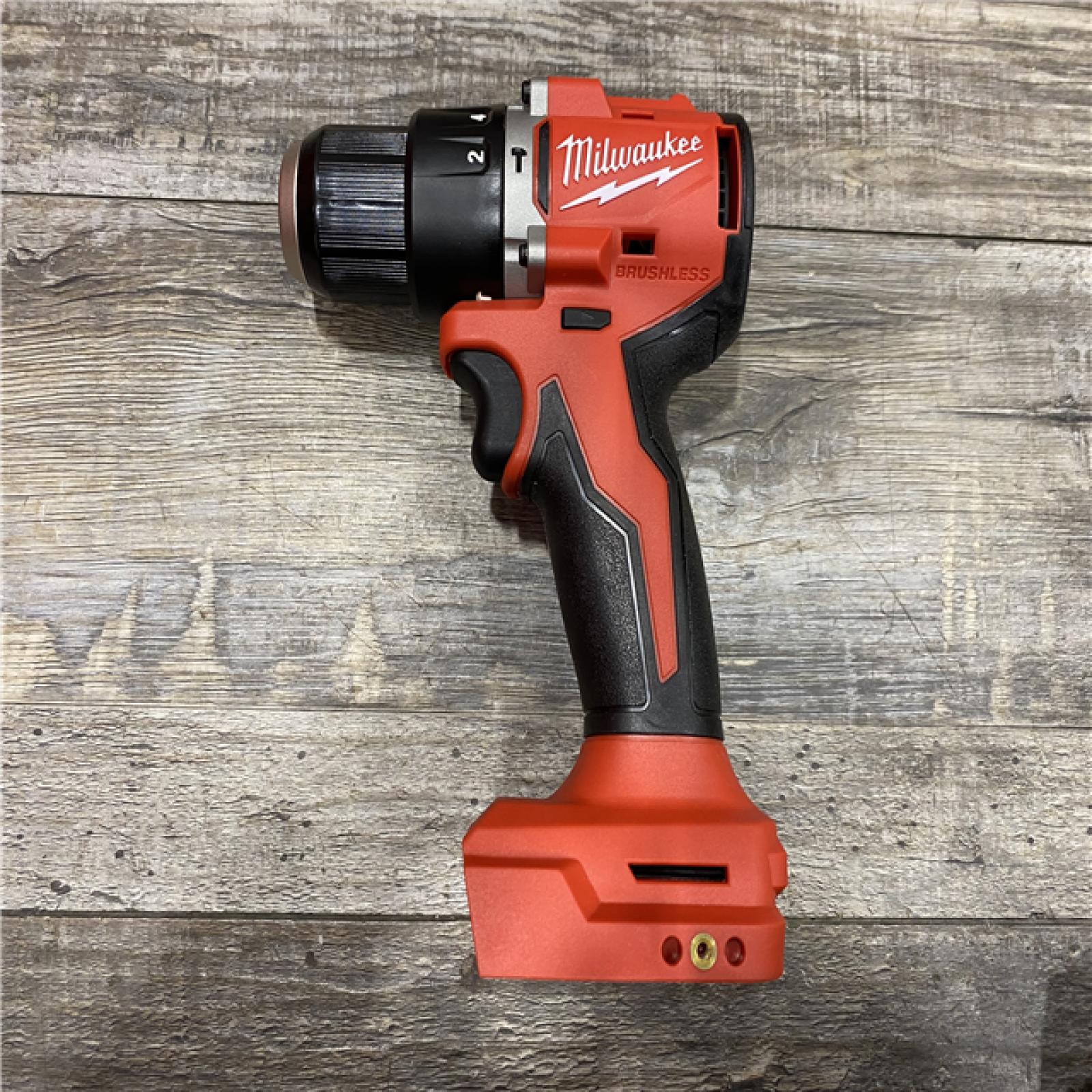 AS-IS Milwaukee 18V Lithium-Ion Brushless Cordless 1/2 in. Compact Hammer Drill/Driver Kit