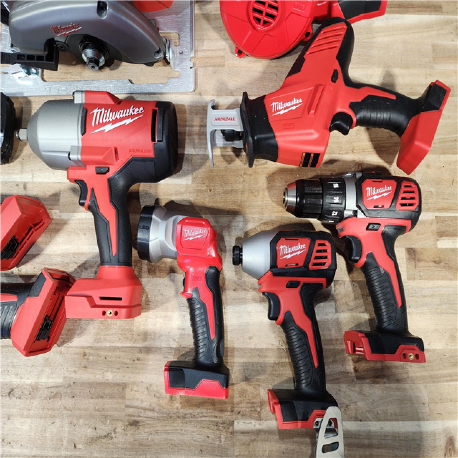 HOUSTON LOCATION - AS-IS (APPEARS LIKE NEW) M18 18-Volt Lithium-Ion Cordless Combo Kit 9-Tool with 2-Batteries  Charger and Tool Bag