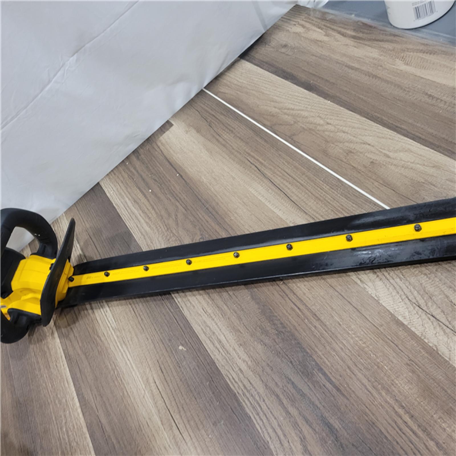 AS-IS DEWALT FLEXVOLT 60V MAX 26 in. Brushless Cordless Battery Powered Hedge Trimmer (Tool Only)