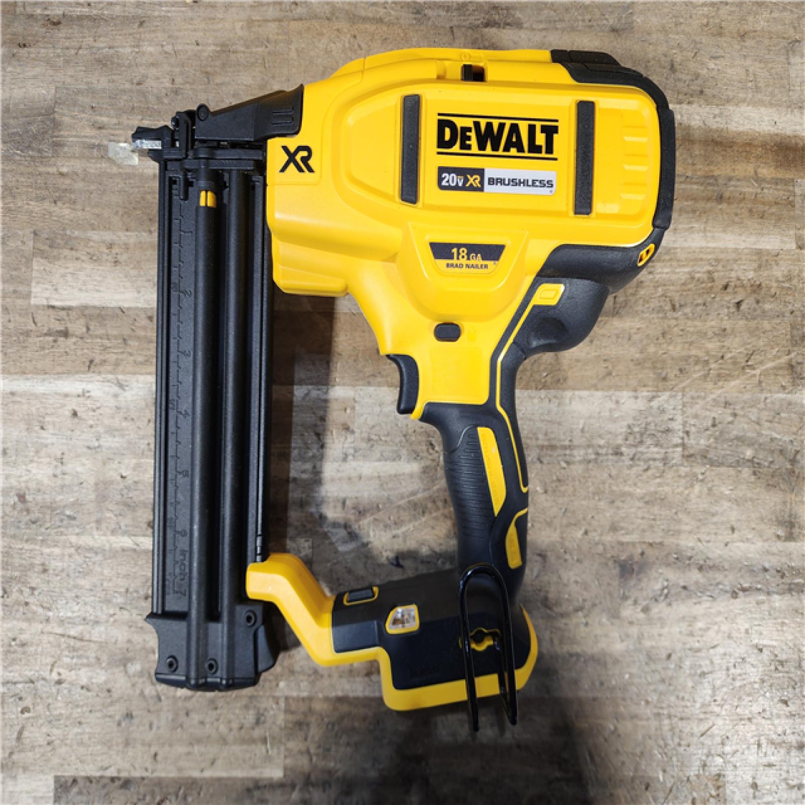 HOUSTON LOCATION - AS-IS DEWALT 20V MAX XR Lithium-Ion Electric Cordless 18-Gauge Brad Nailer (Tool Only)