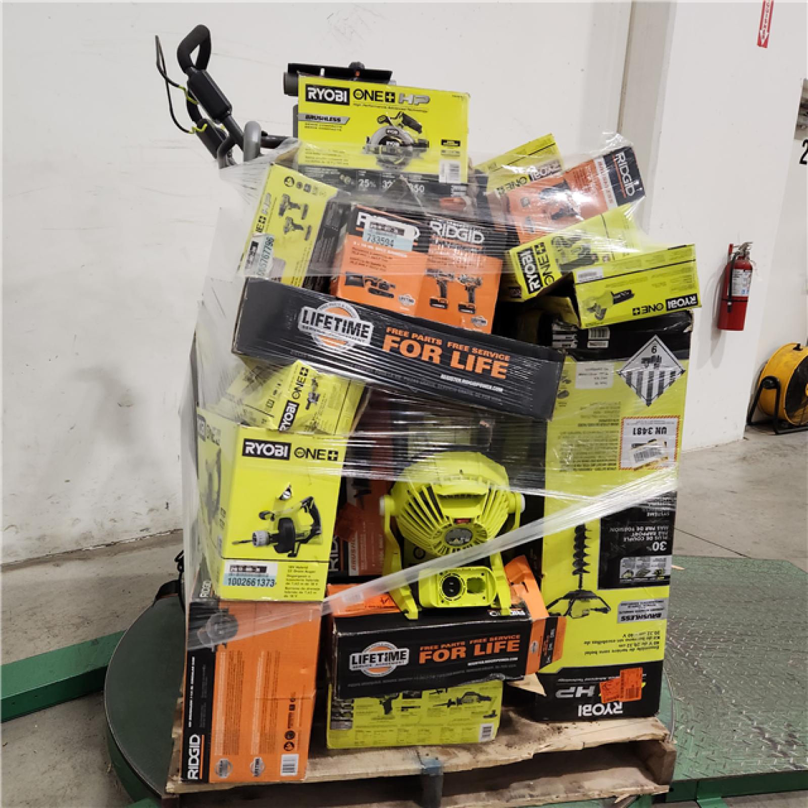 Dallas Location - As-Is Tool Pallet
