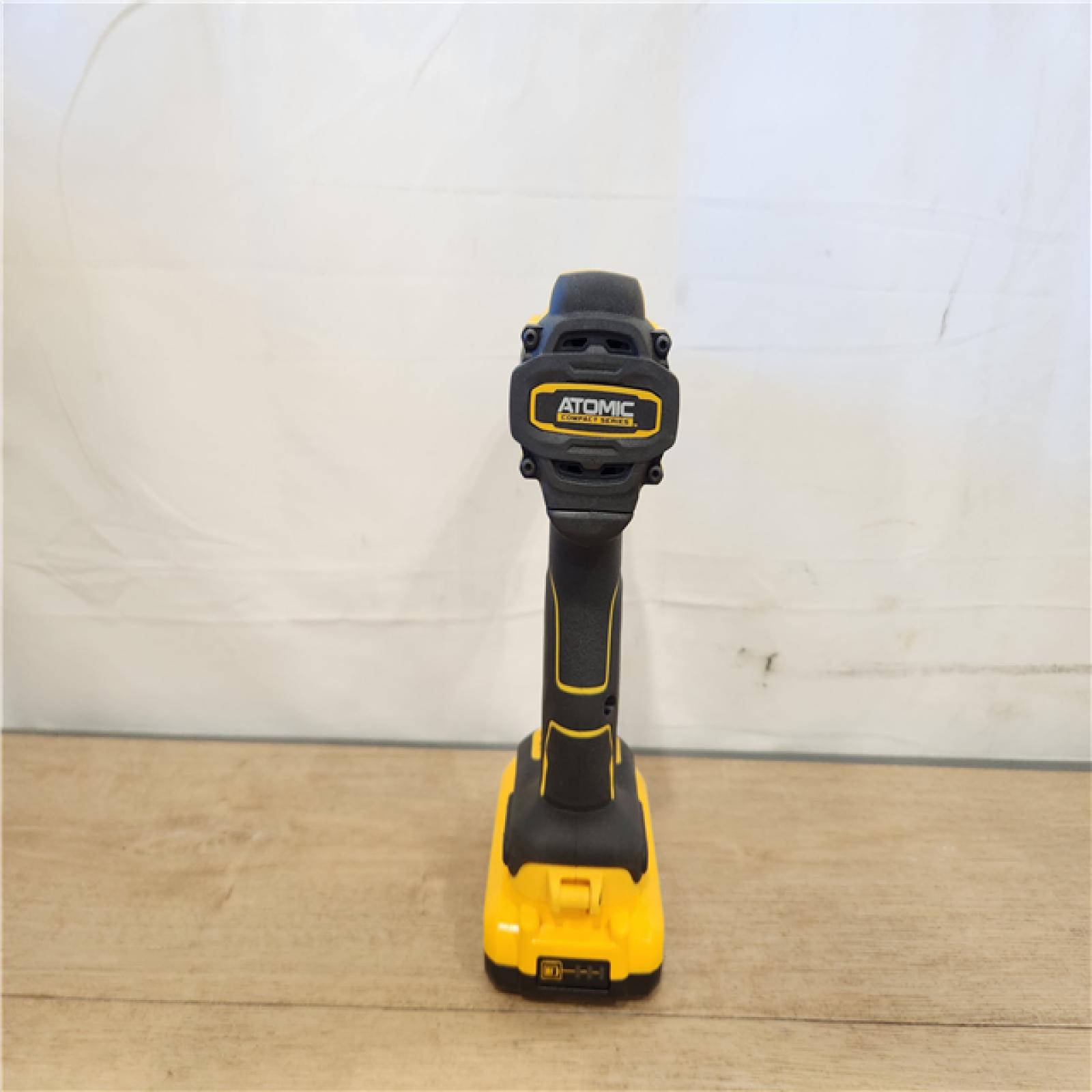 AS-IS- DEWALT ATOMIC 20V Cordless 1/2 in. Compact Hammer Drill Kit