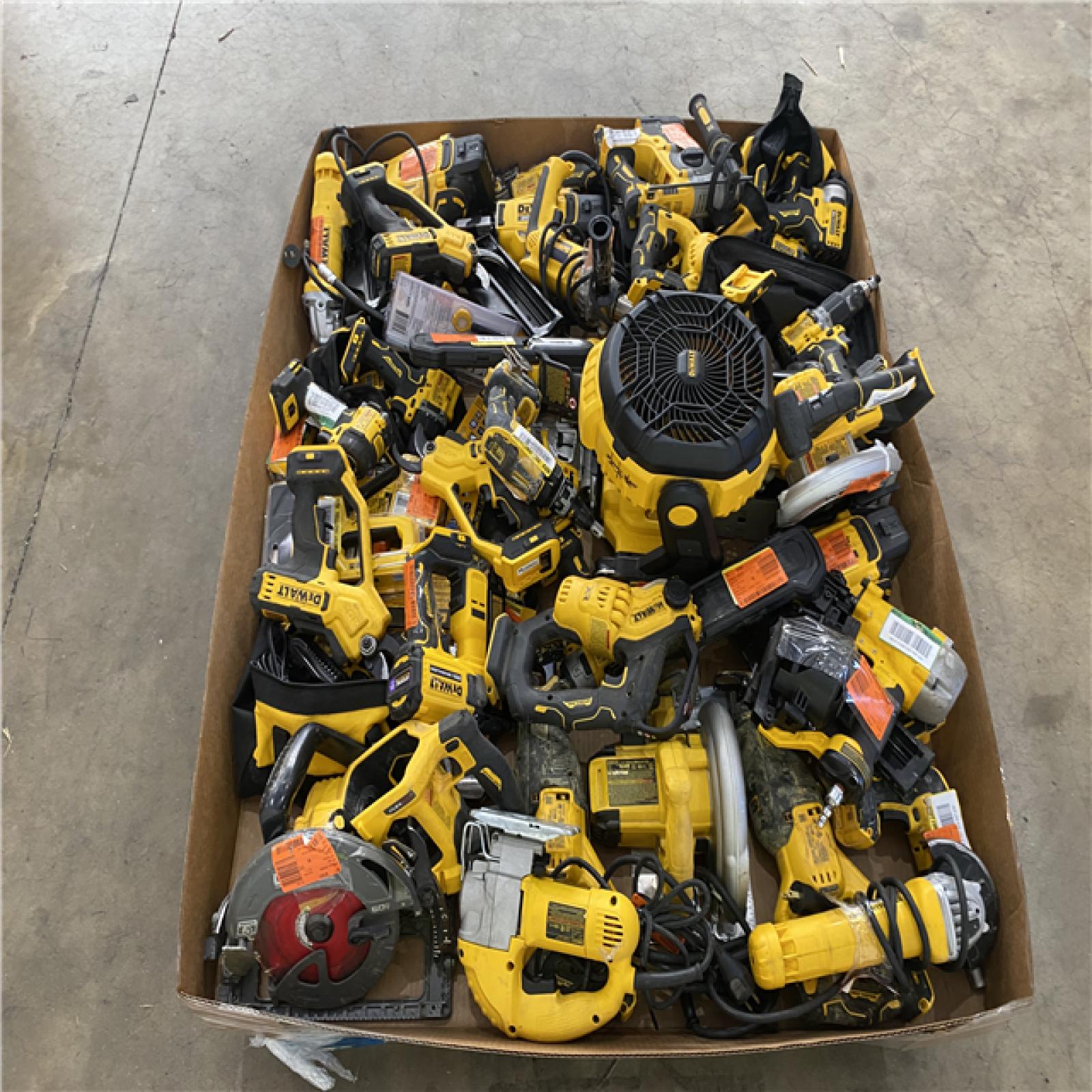 Houston Location AS IS - Tool Pallet