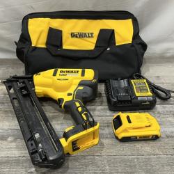 AS-IS DEWALT 20V MAX XR Lithium-Ion Cordless 2-1/2 in. 15-Gauge Finish Nailer Kit
