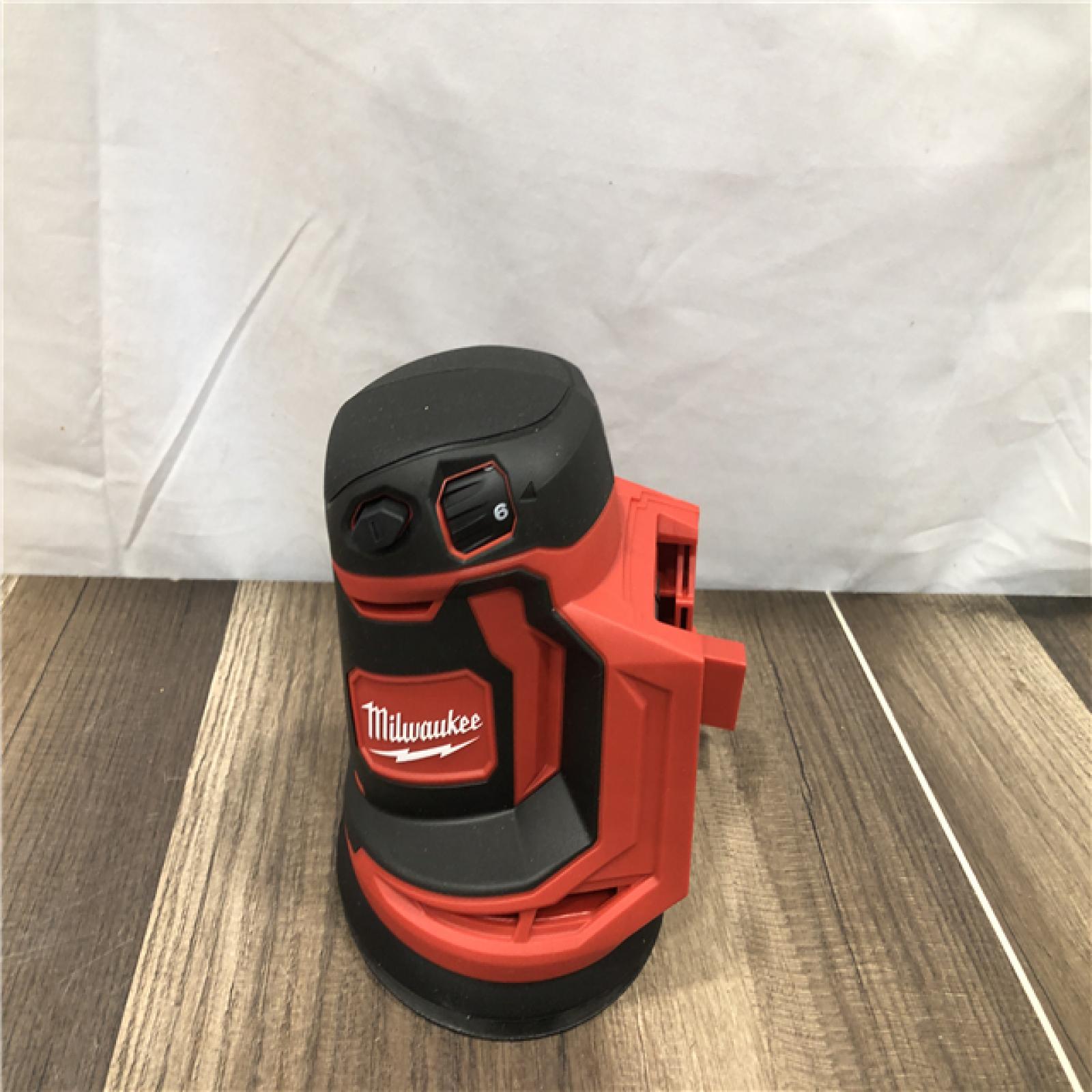 AS-IS Milwaukee 18V Lithium-Ion Cordless 5 in. Random Orbit Sander (Tool-Only)