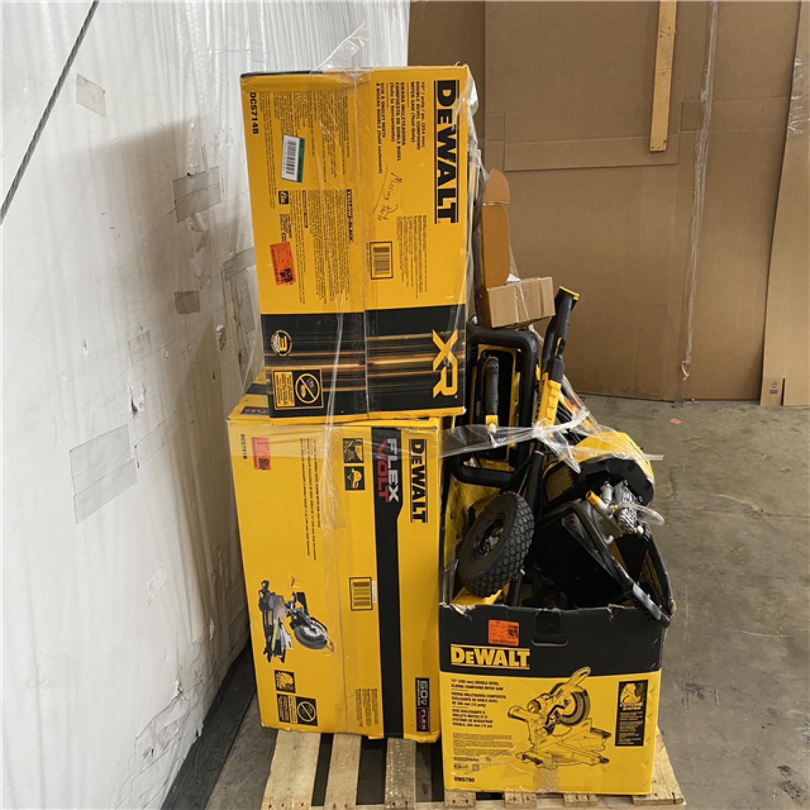 Houston Location AS IS - Tool Pallet