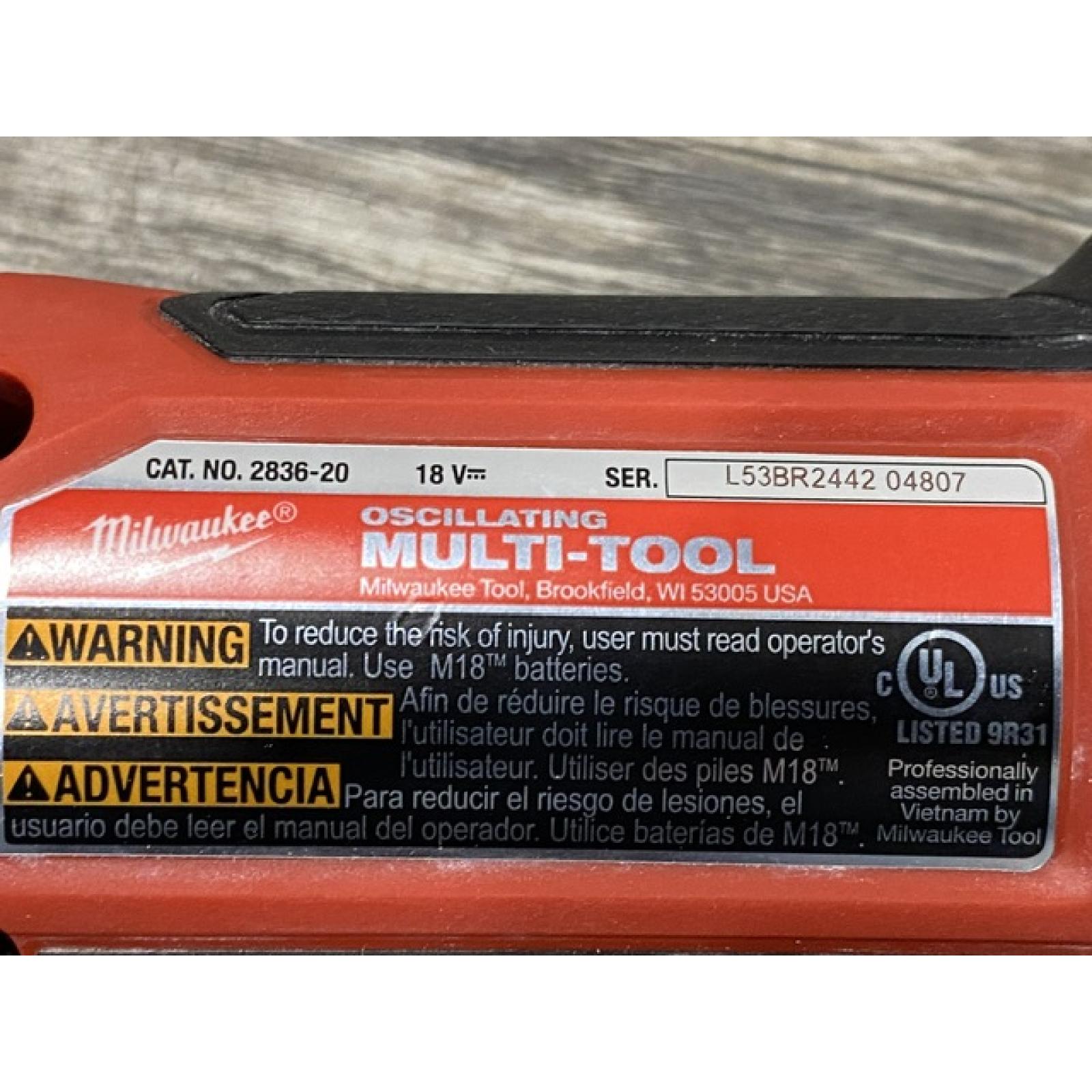 AS-IS Milwaukee FUEL 18V Lithium-Ion Cordless Brushless Oscillating Multi-Tool (Tool-Only)