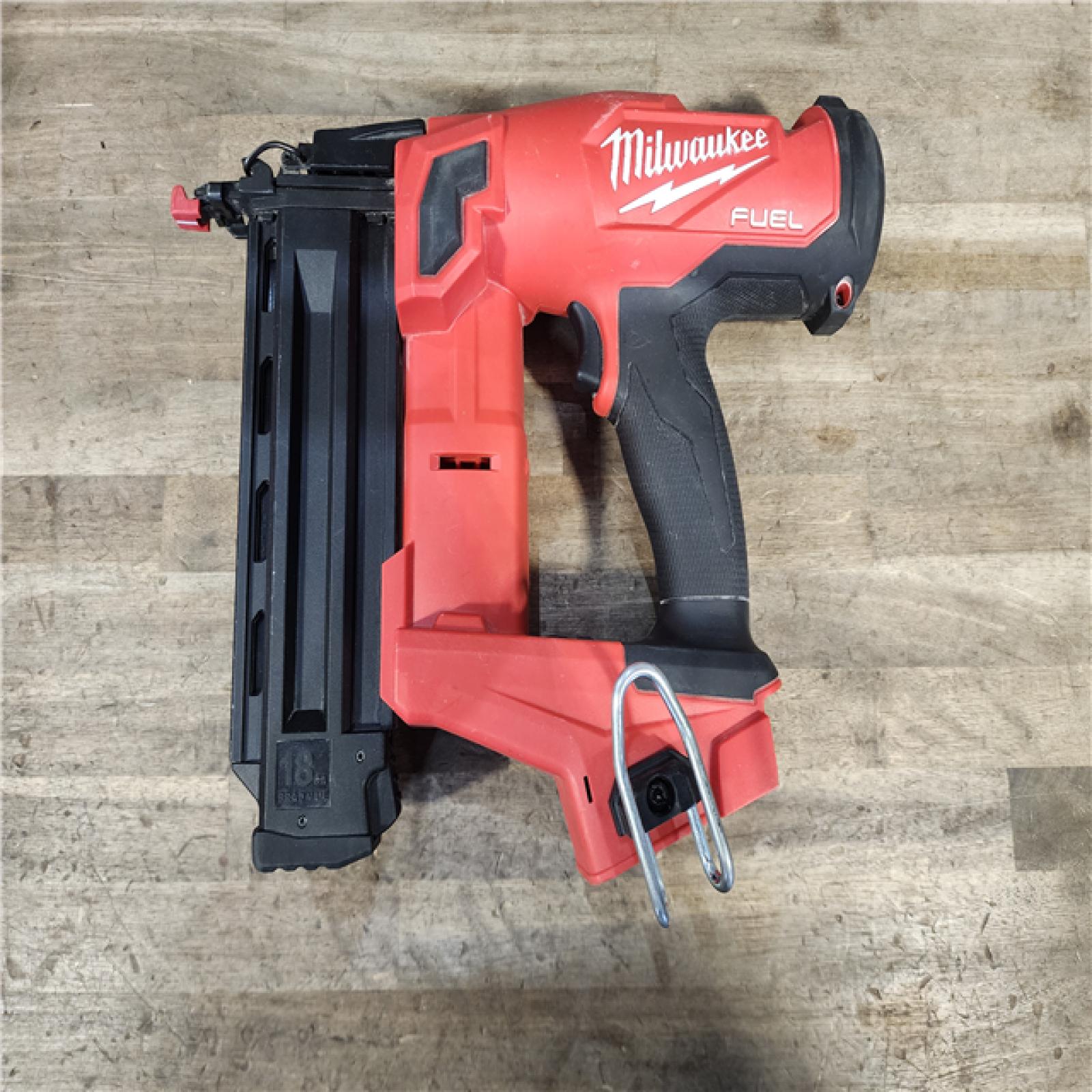 HOUSTON LOCATION - AS-IS Milwaukee M18 FUEL 18 Gauge Brad Nailer (TOOL ONLY)