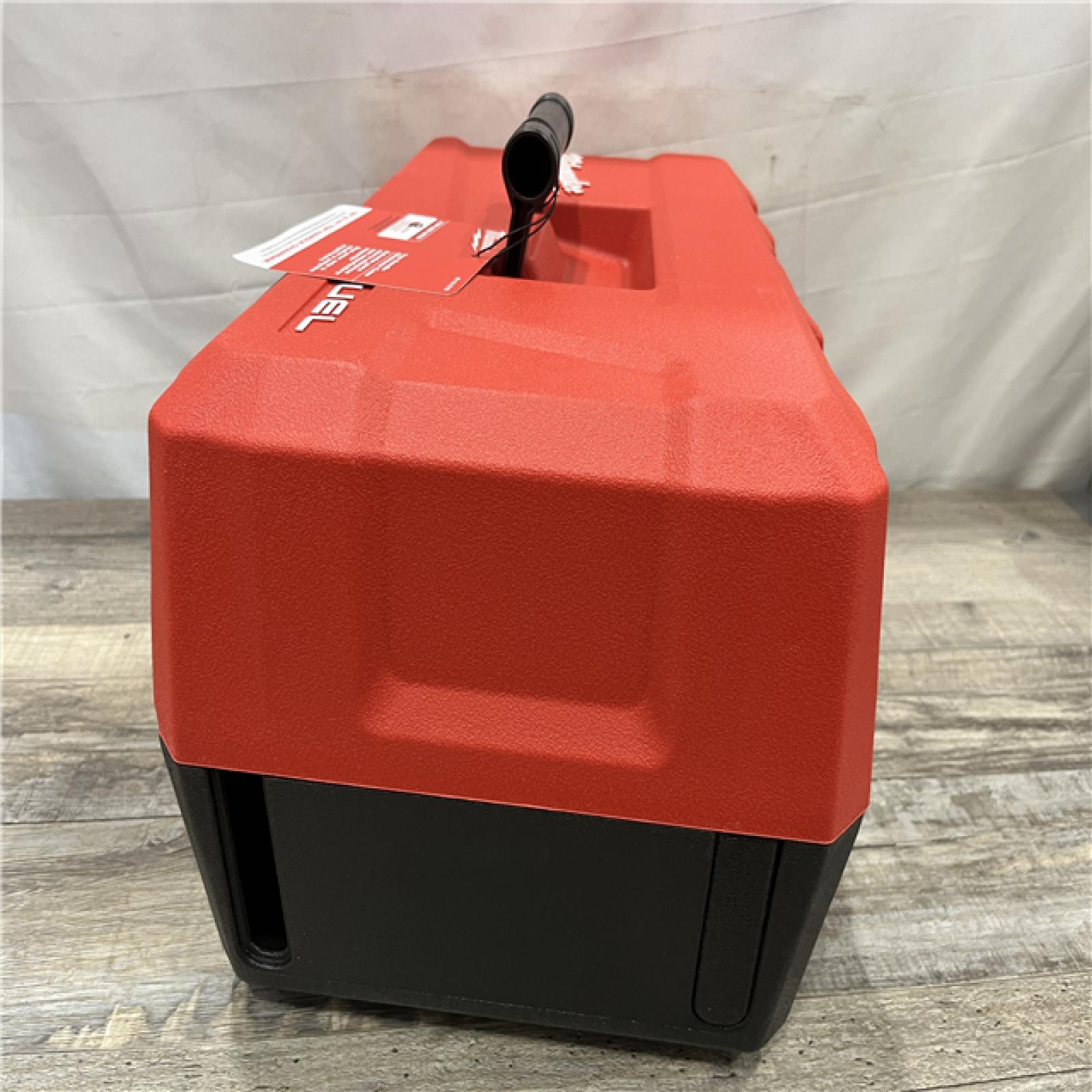 NEW - Milwaukee Tool Top Handle Chainsaw Case