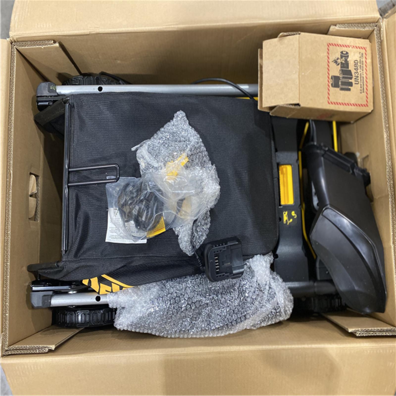 As-Is- 2x20V MAX 21 in. Cordless Battery Powered Push Lawn Mower Kit with (2) 10 Ah Batteries and Chargers