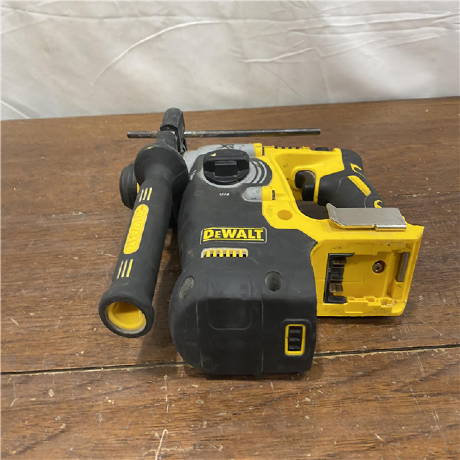 AS-IS Dewalt | SDS 20-V Cordless Rotary Hammer