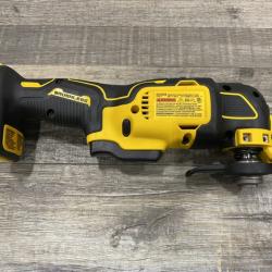 AS-IS DEWALT ATOMIC 20V MAX Cordless Brushless Oscillating Multi Tool Kit
