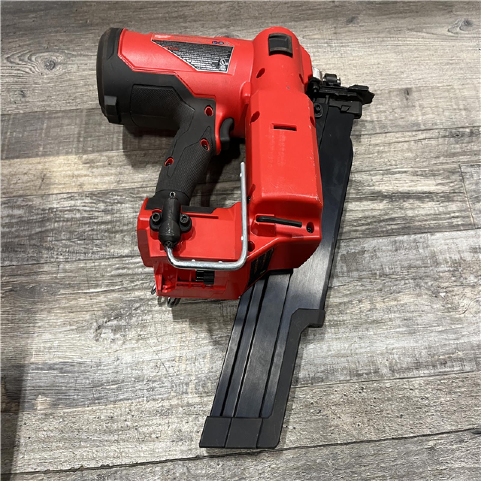AS-IS Milwaukee  FUEL 3-1/2 in. 18-Volt 21-Degree Lithium-Ion Brushless Cordless Framing Nailer (Tool-Only)