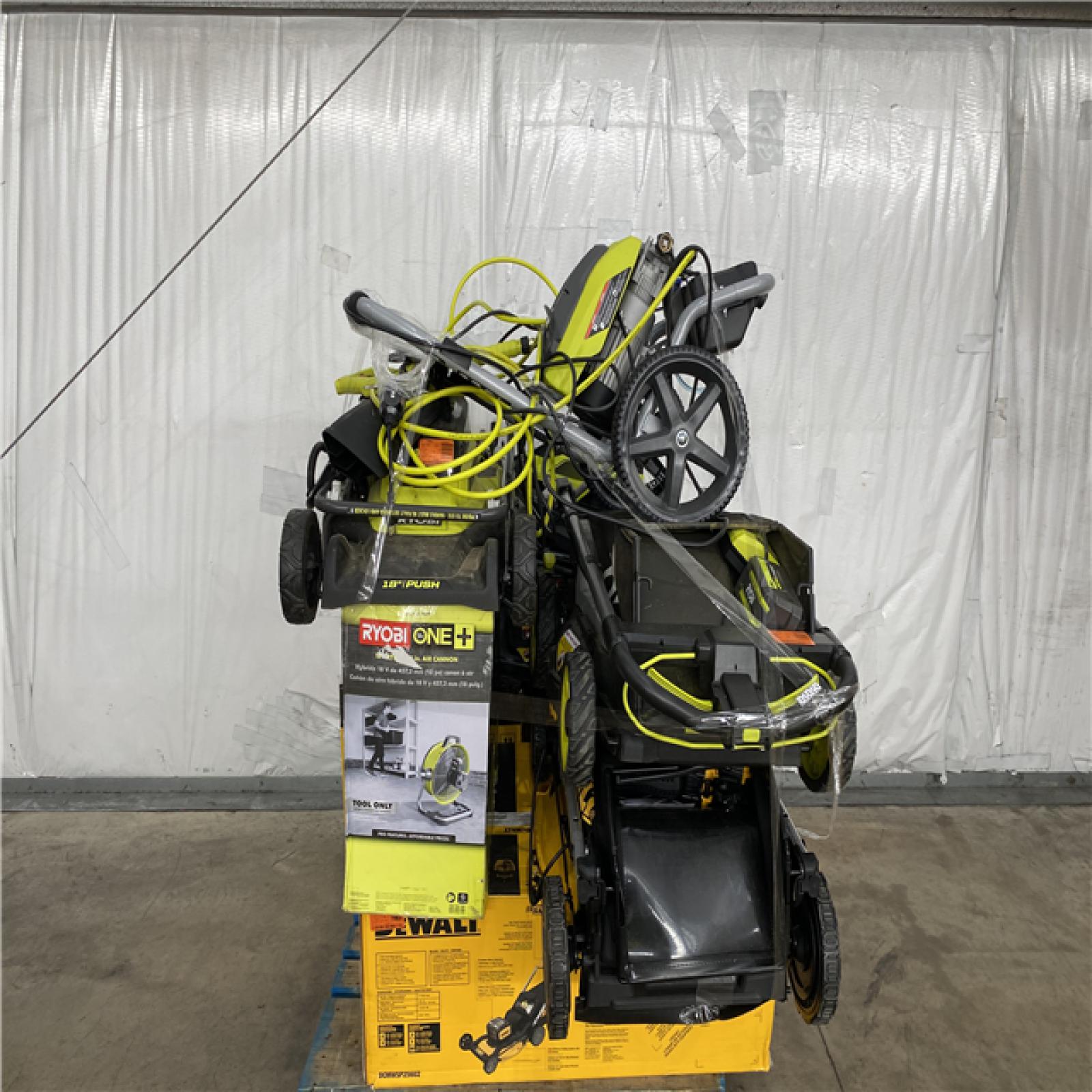 Houston Location AS IS - Tool Pallet