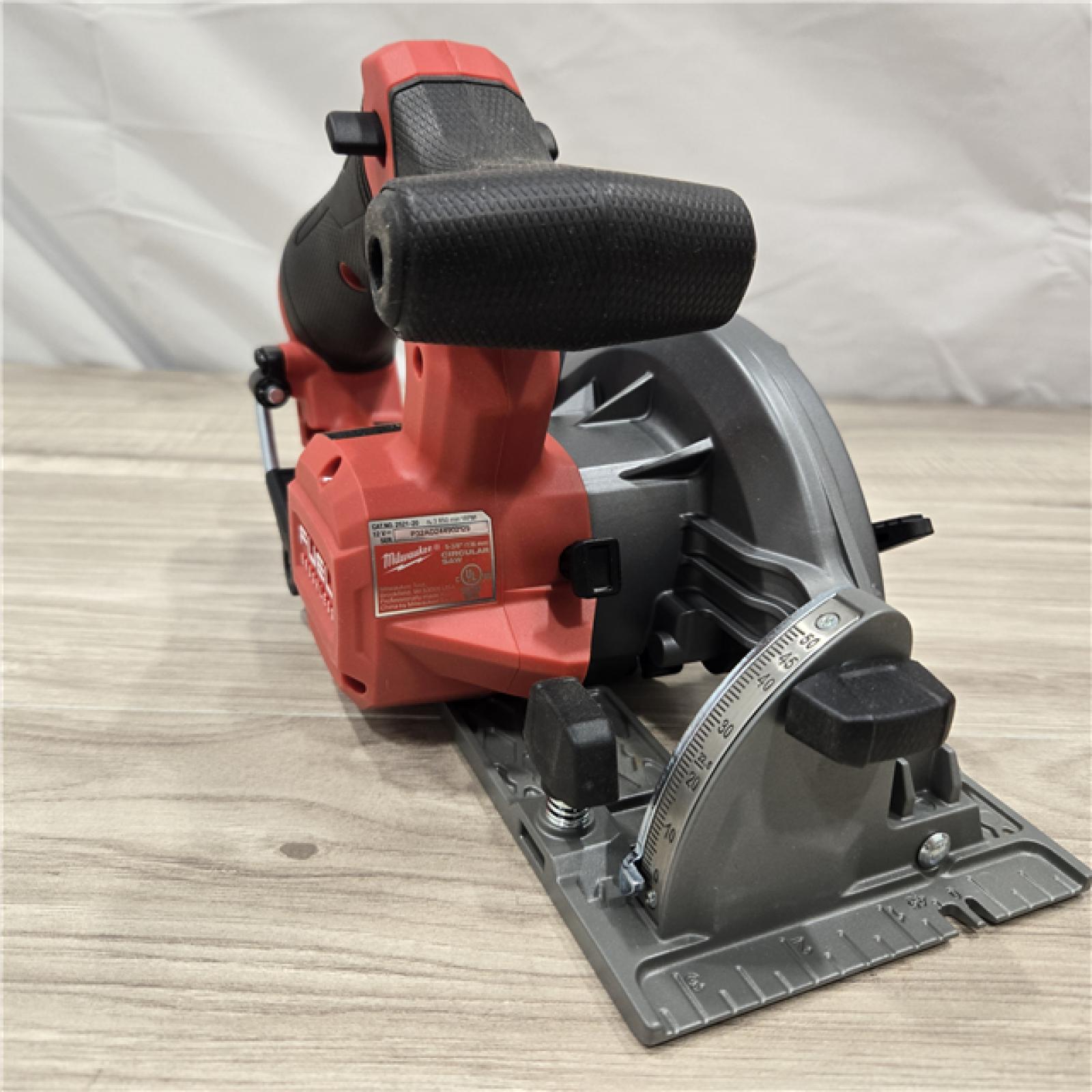 GOOD!- M12 MILWAUKEE CIRCULAR SAW