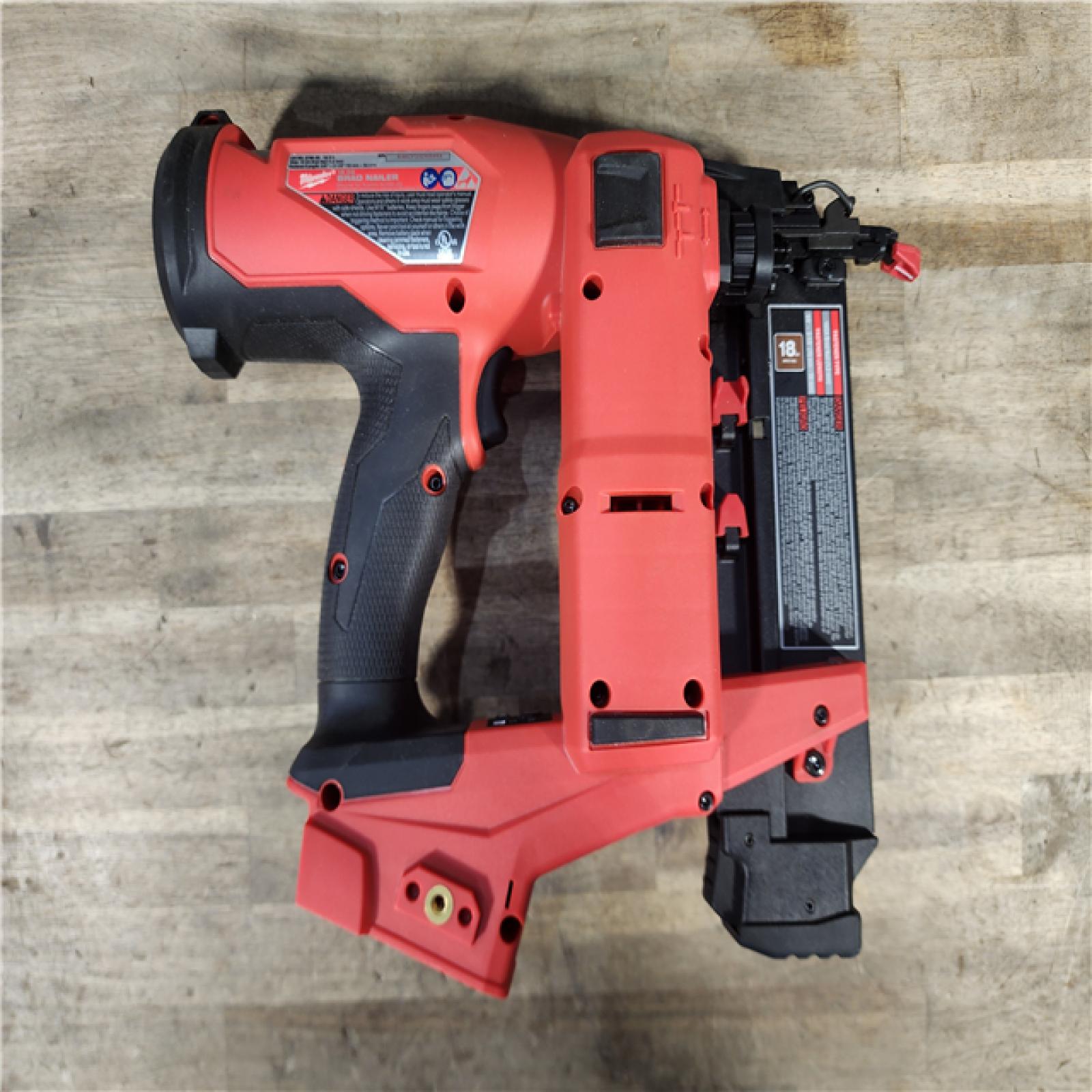 HOUSTON LOCATION - AS-IS Milwaukee M18 Fuel 18V Brushless 18-Gauge Brad Nailer 2746-20 (Bare Tool)