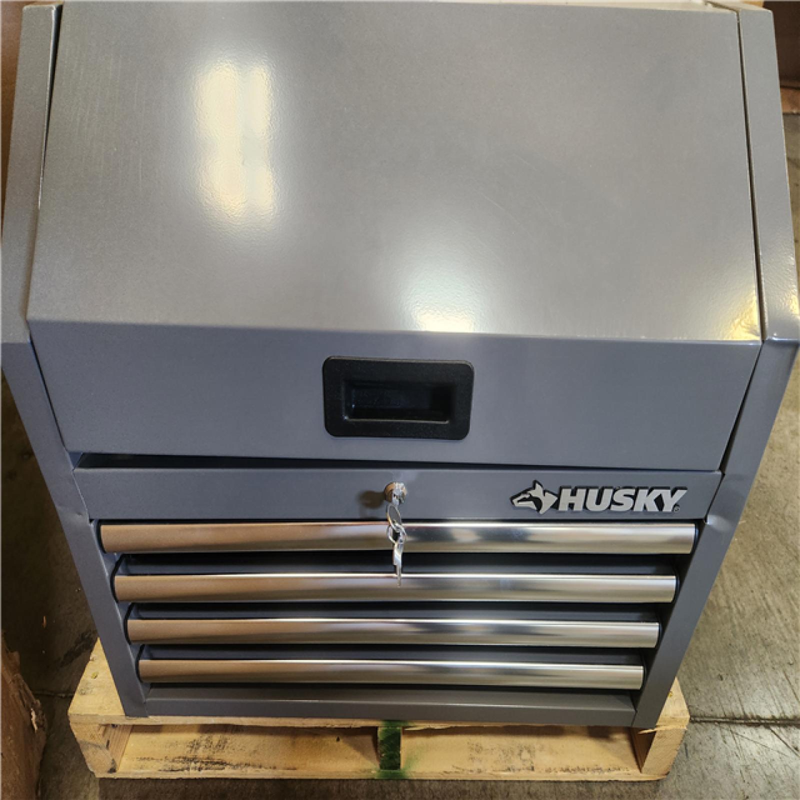 Phoenix Husky Tool Storage 27 in. W Standard Duty Gray Tool Chest Combo