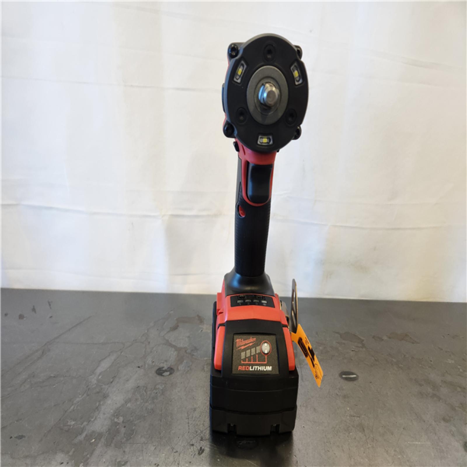 AS-IS- Milwaukee FUEL 18V Lithium-Ion Brushless Cordless 3/8 in. Compact Impact Wrench Kit