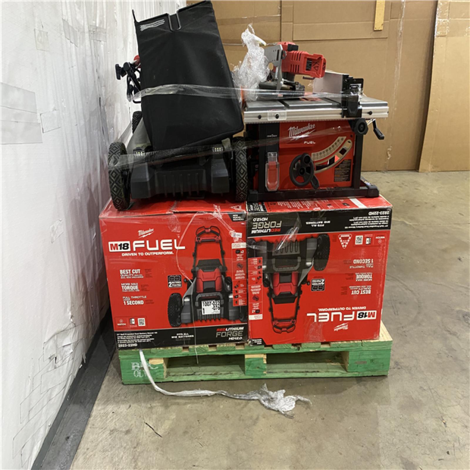 Houston Location AS IS - Tool Pallet