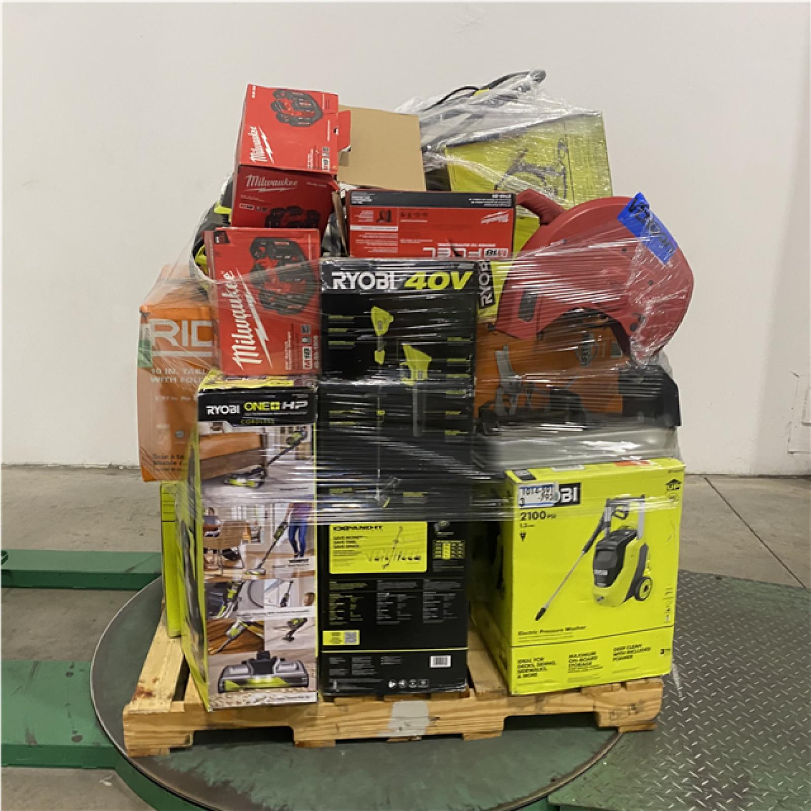 Dallas Location - As-Is Tool Pallet