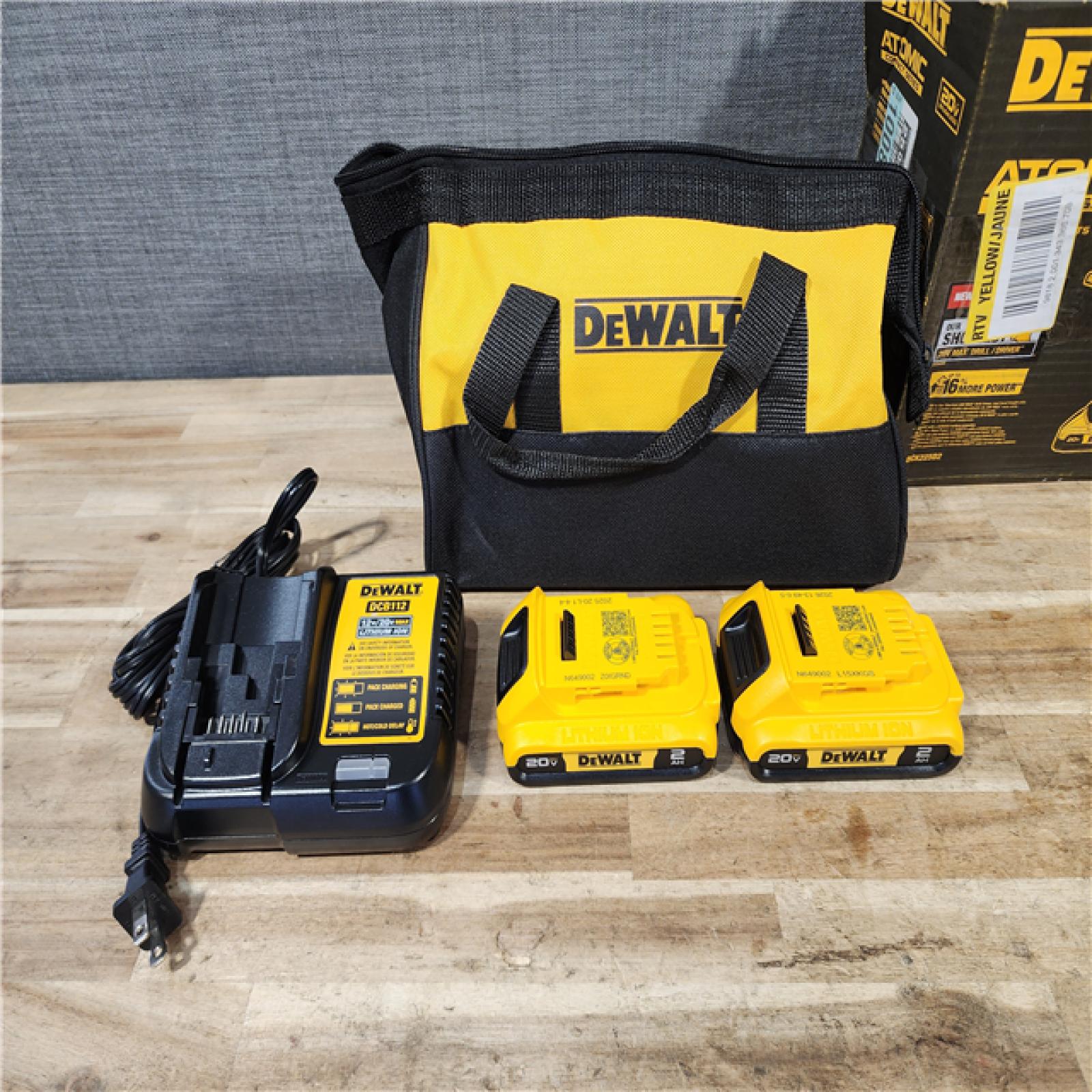 HOUSTON LOCATION - AS-IS DEWALT ATOMIC 20-Volt MAX Lithium-Ion Cordless Combo Kit