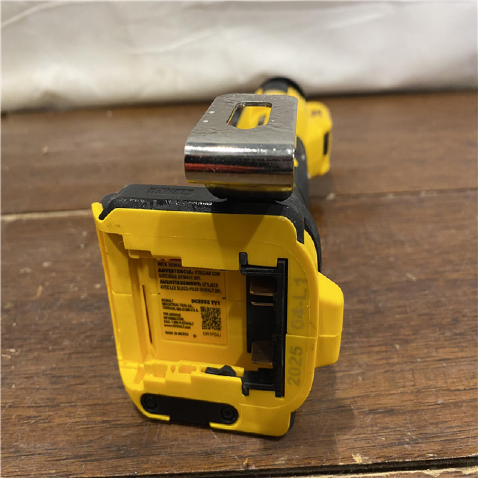 AS-IS DEWALT 20V MAX Cordless Cut Out Tool