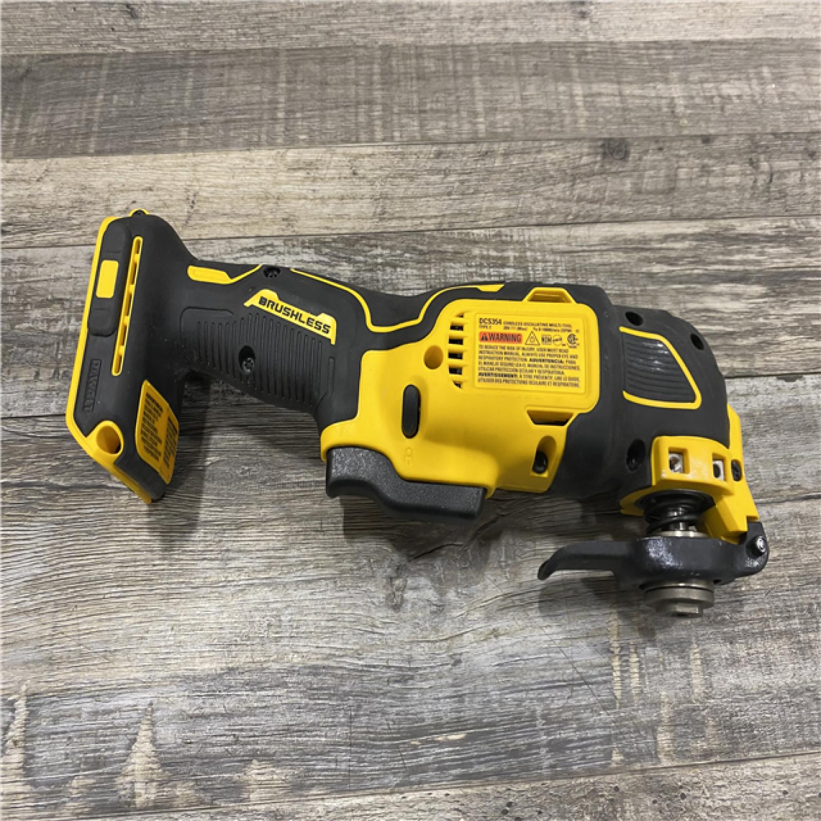 AS-IS DEWALT ATOMIC 20V MAX Cordless Brushless Oscillating Multi Tool (Tool Only)