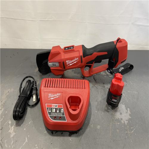 AS-IS - Milwaukee M12 12V Cordless Brushless Pruner Shears Kit