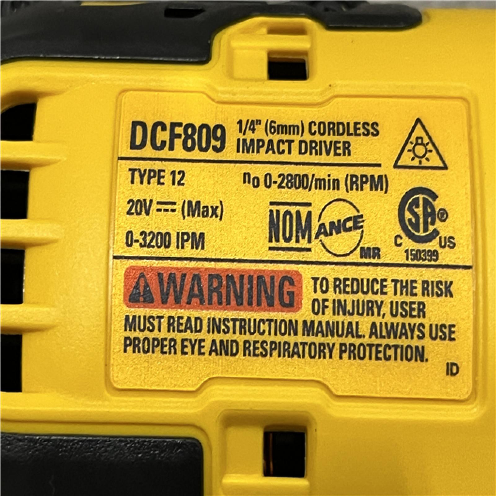 AS-IS DEWALT Atomic 20V Max Lithium-Ion Brushless Cordless Compact 1/4 in. Impact Driver Kit