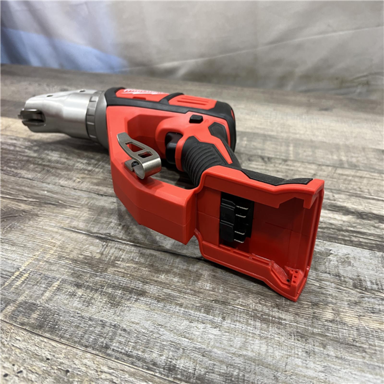 AS-IS Milwaukee 18-Volt Lithium-Ion Cordless 18-Gauge Double Cut Metal Shear (Tool-Only)