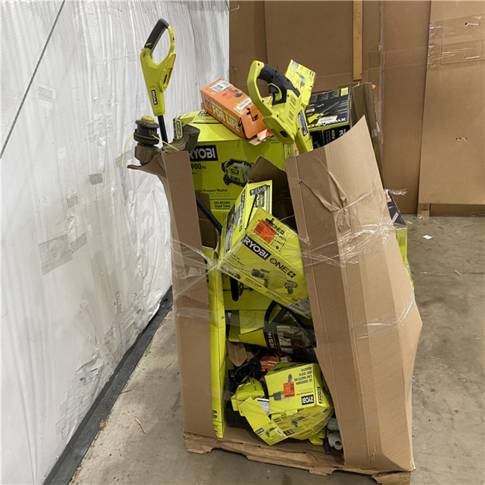 Houston Location AS IS - Tool Pallet