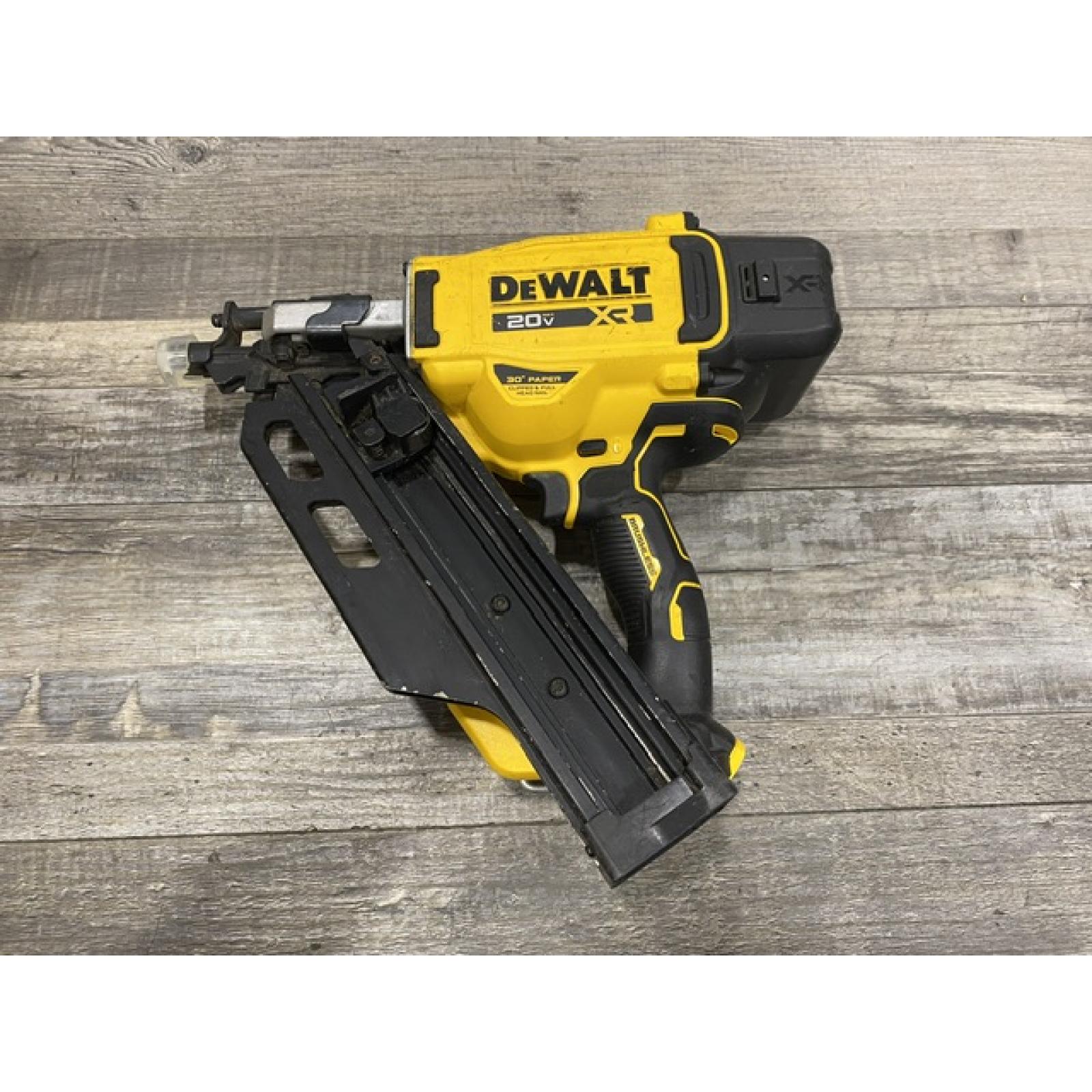 AS-IS DEWALT 20V 30 Degree Cordless Framing Nailer (Tool-Only)