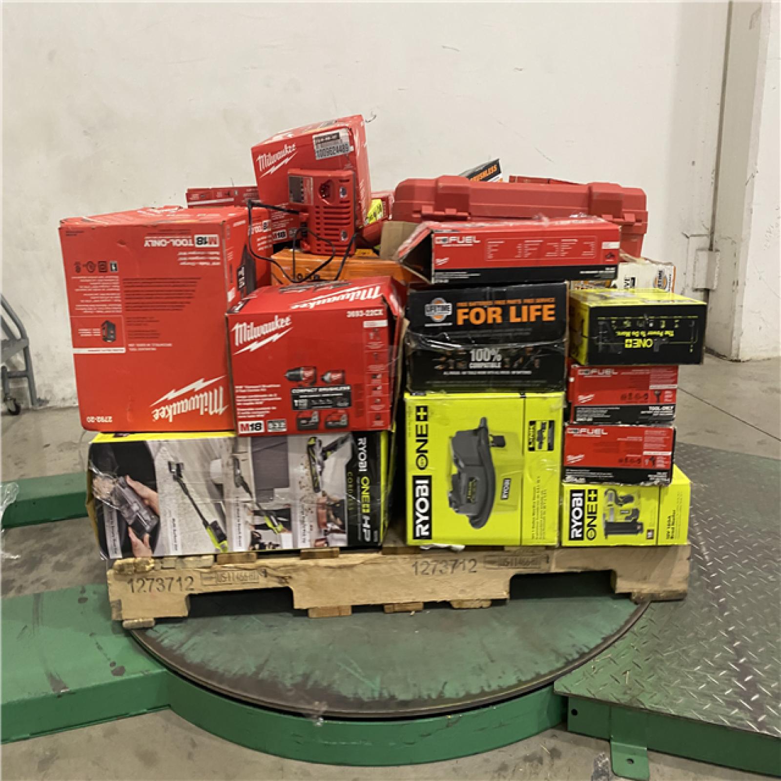 Dallas Location - As-Is Tool Pallet