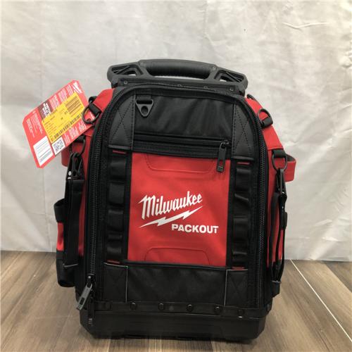 NEW- Milwaukee PACKOUT 15 in. Structured Tool Bag